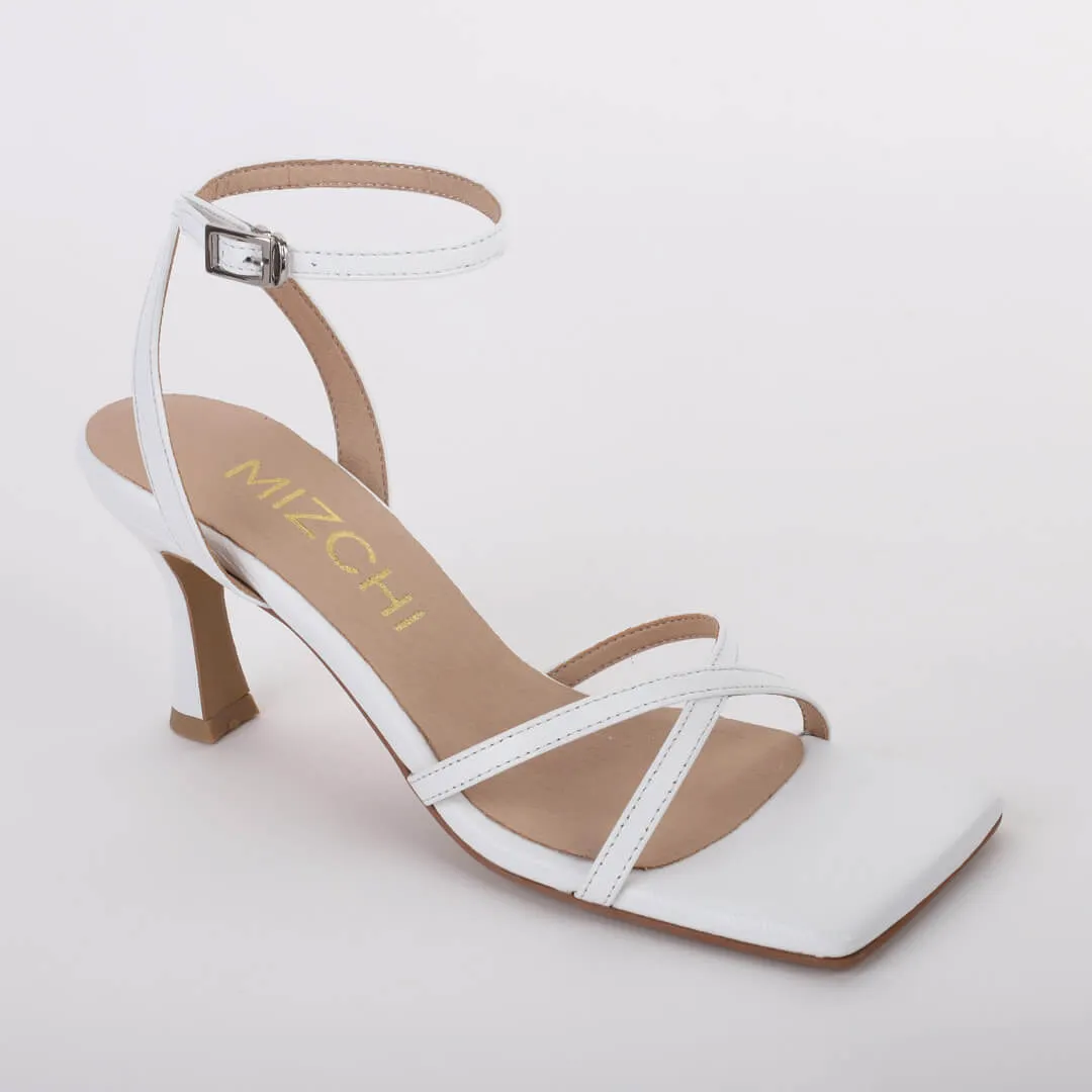 *CATALINA - white, 7cm size UK 2.5