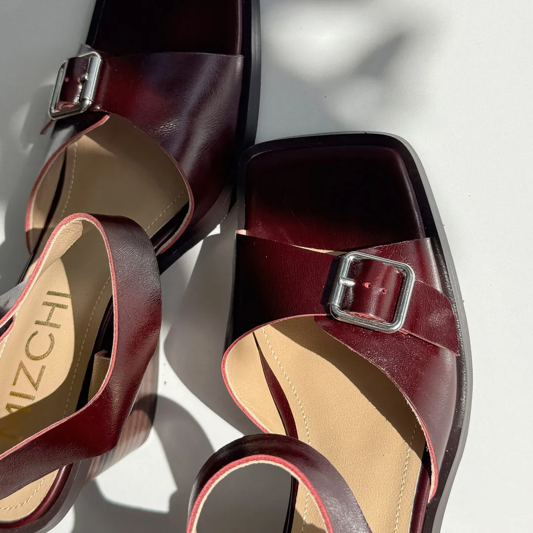 *DAST - black two belt sandals