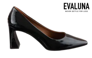 Eva Malina Black