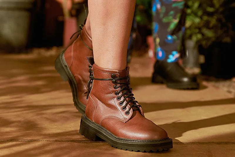 Everyday Unisex Vegan Leather Boots | Brown