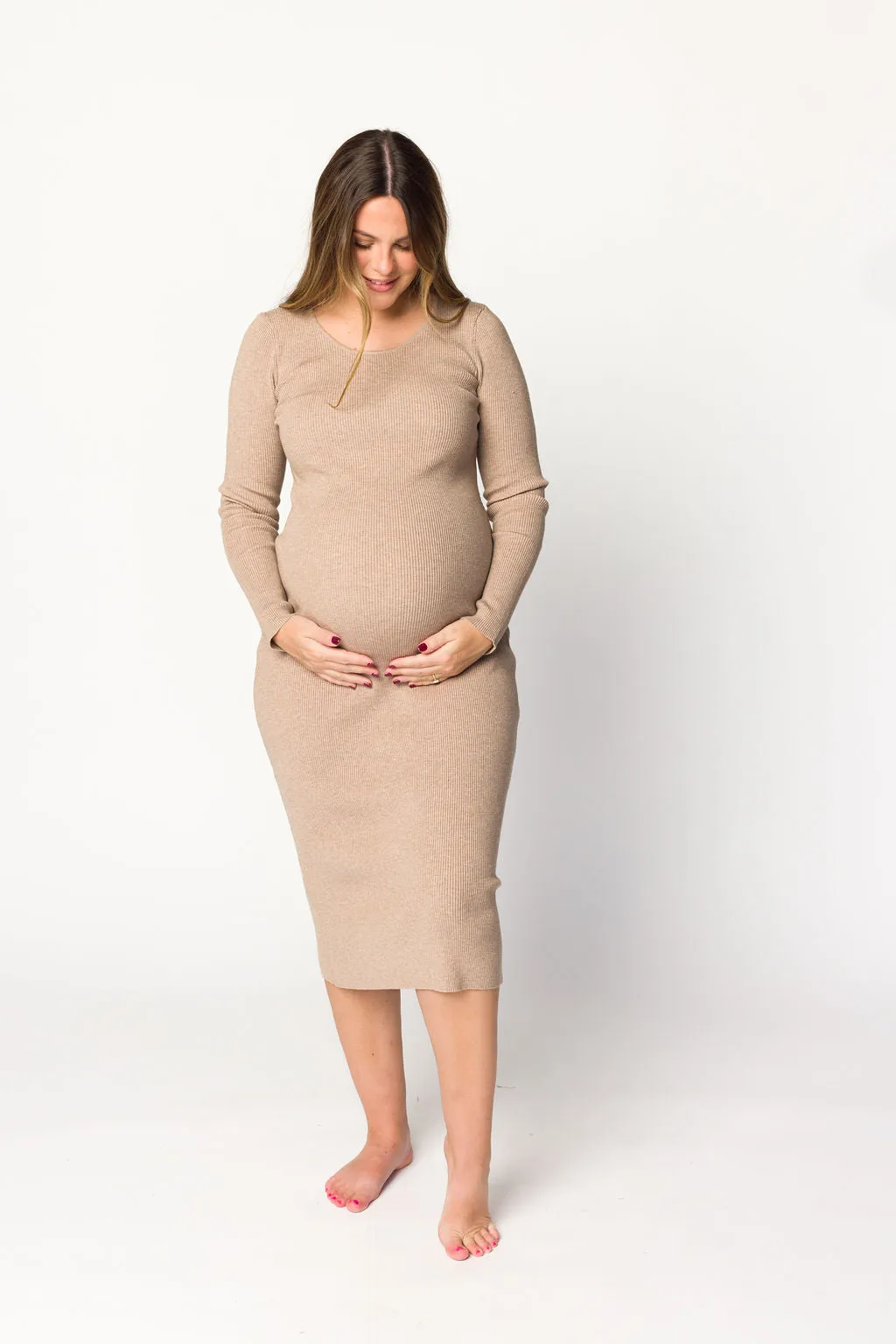 Gwen Ribbed Midi Dress in Mocha
