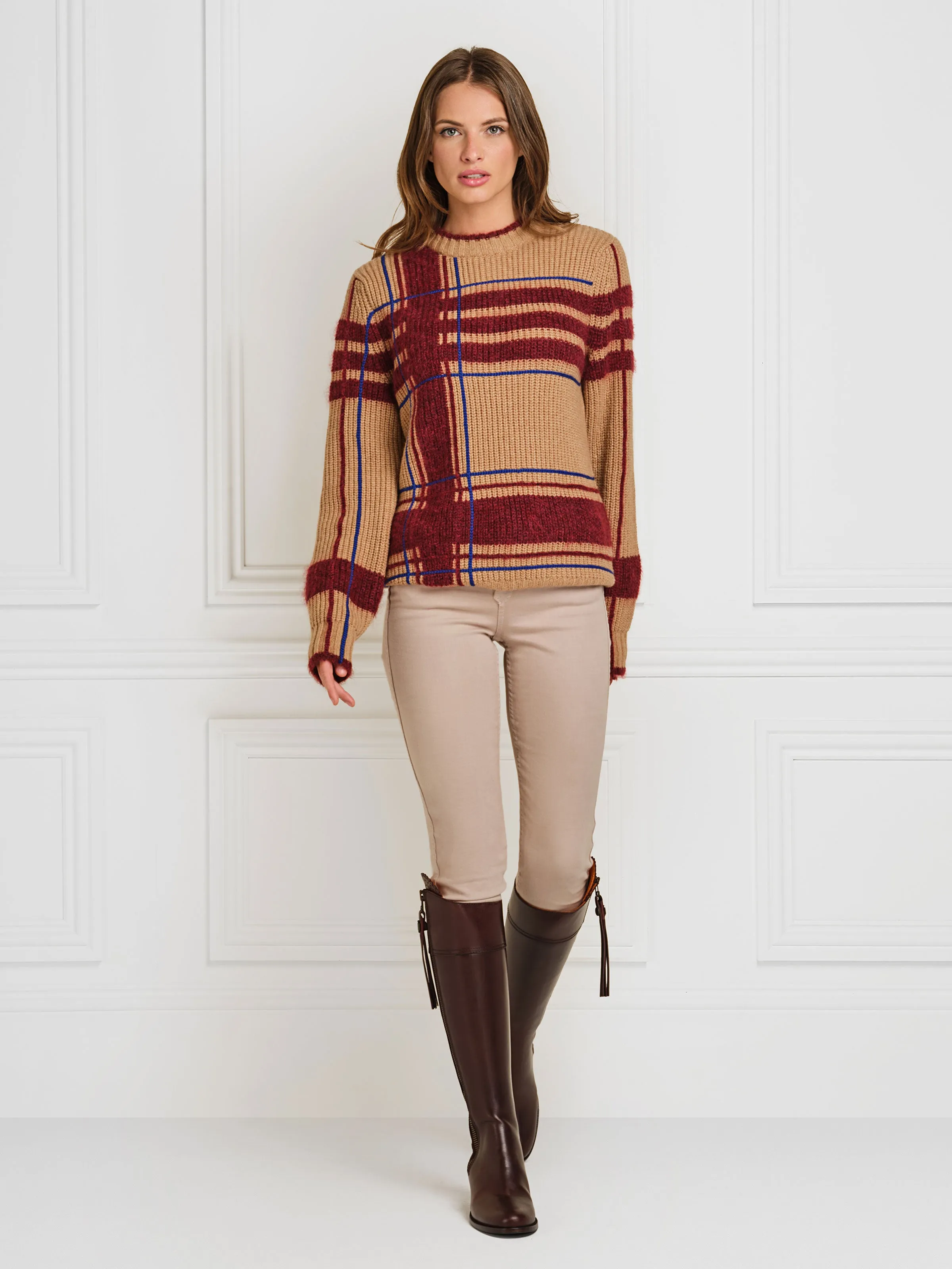 Heeled Regina (Narrow Fit) - Mahogany Leather