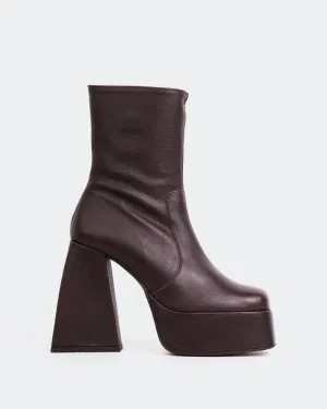 Hippie Brown Leather