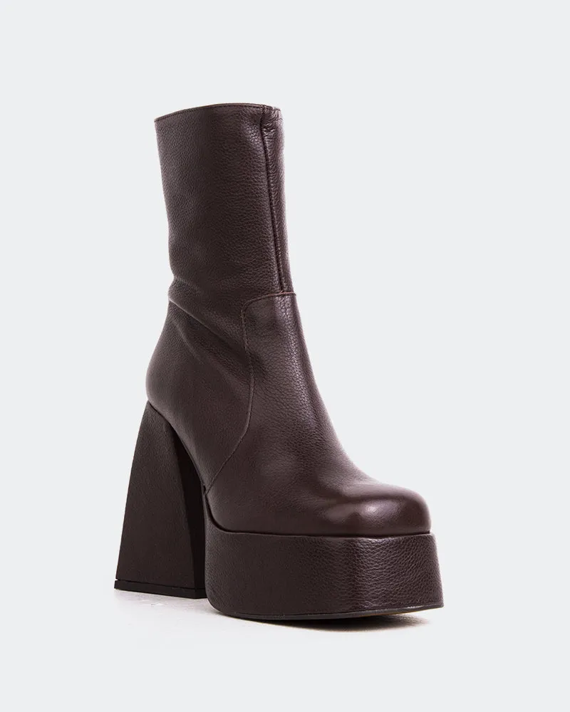 Hippie Brown Leather