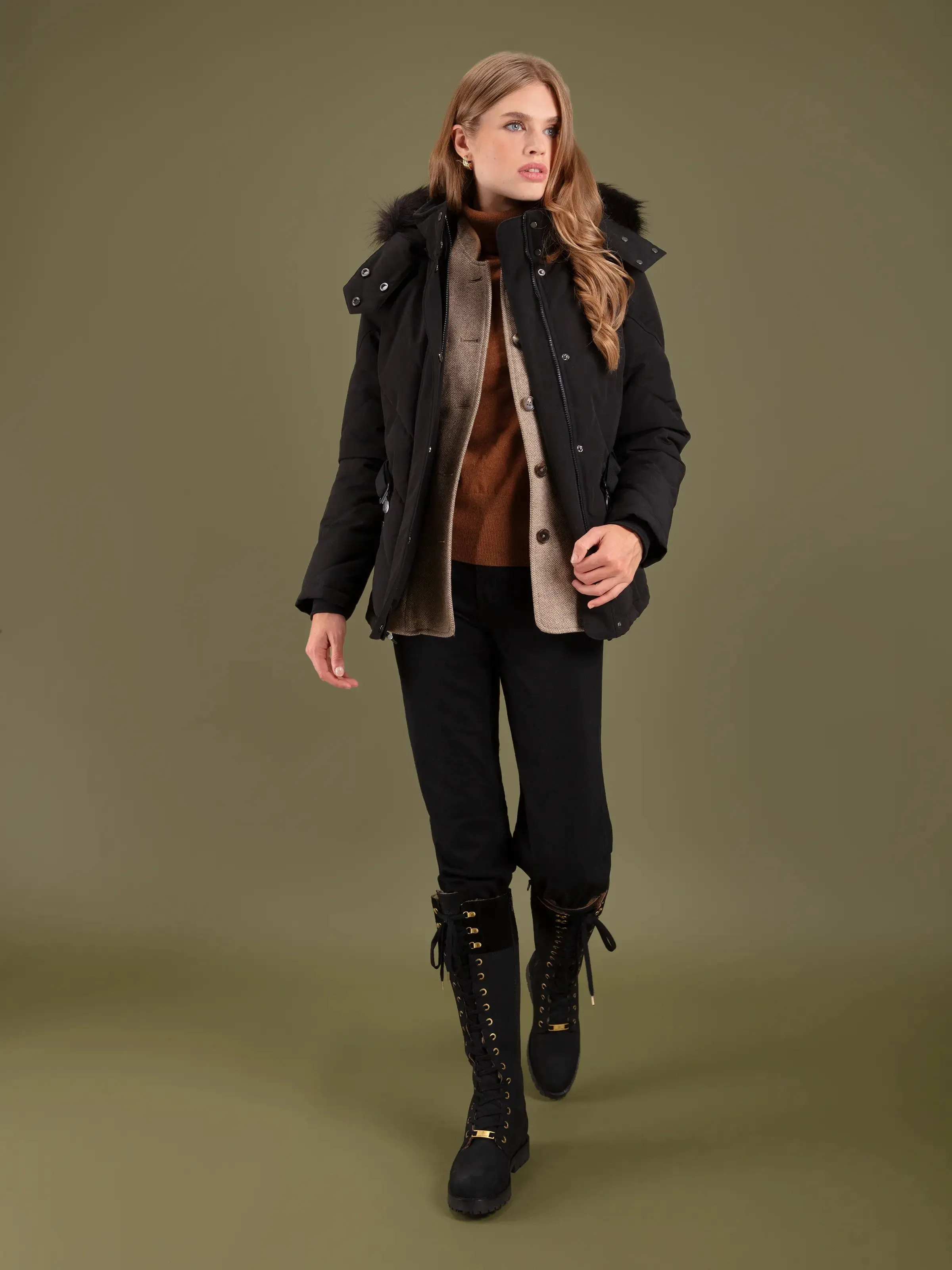 Knee High Shearling Lined Anglesey - Black Nubuck
