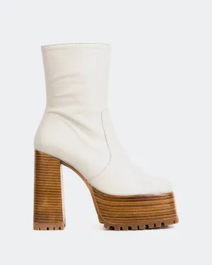 Mackenzie Off White Leather