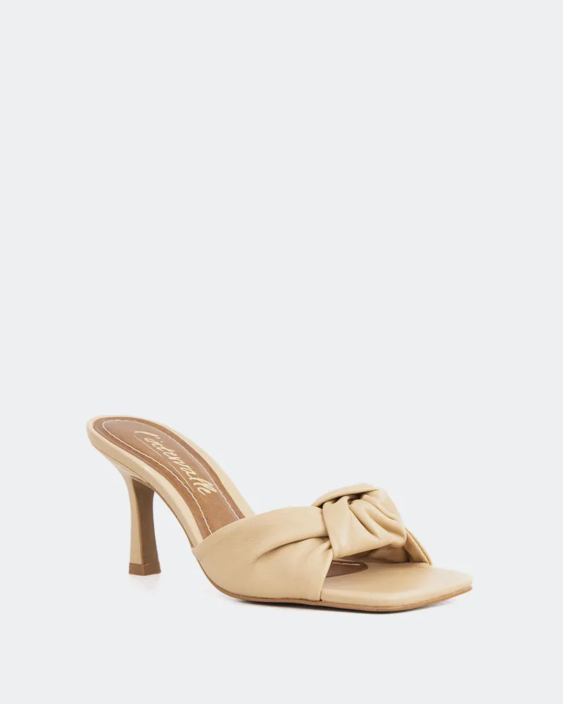 Opalia Camel Leather