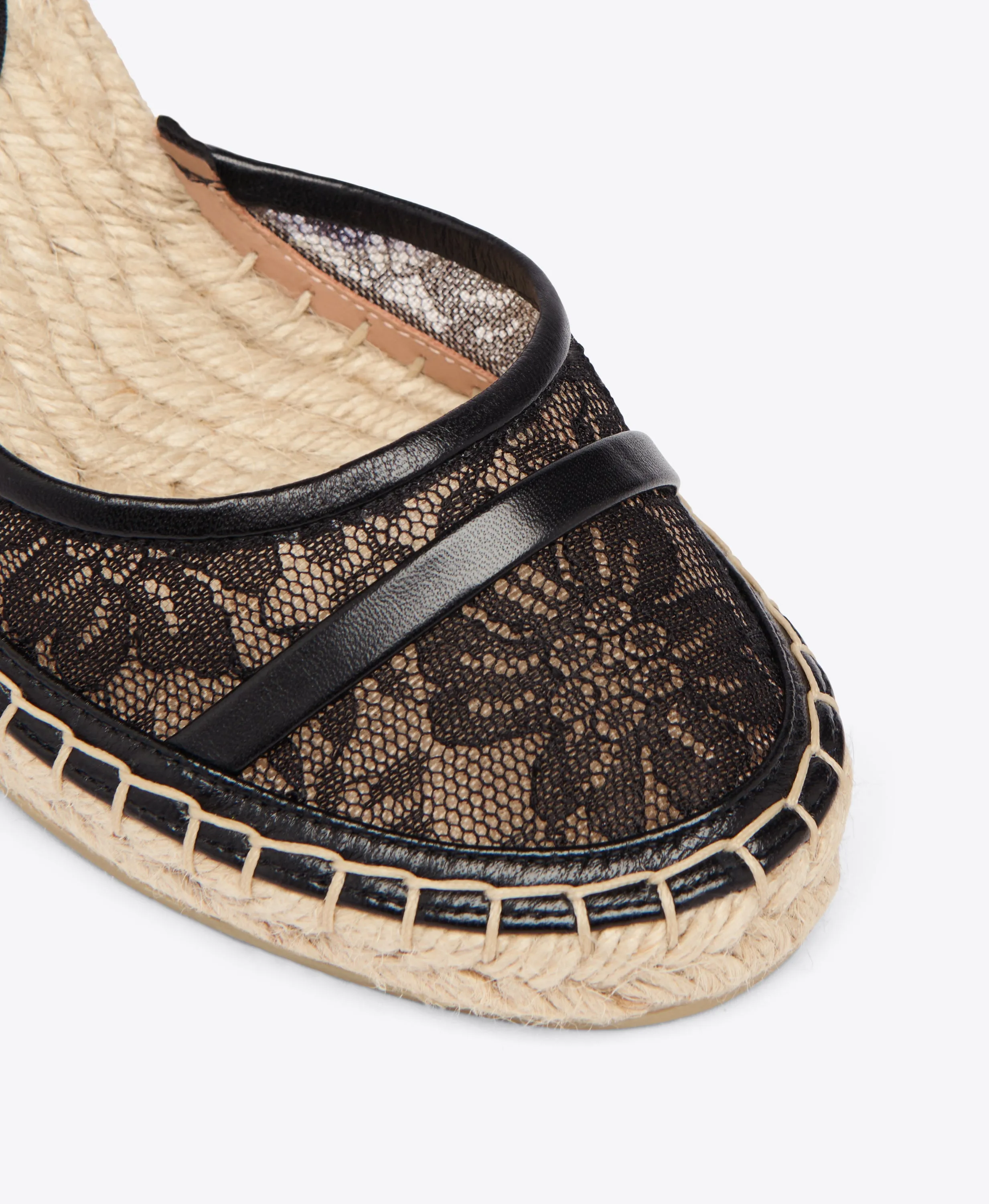 Selen 70 Black Lace Wedge