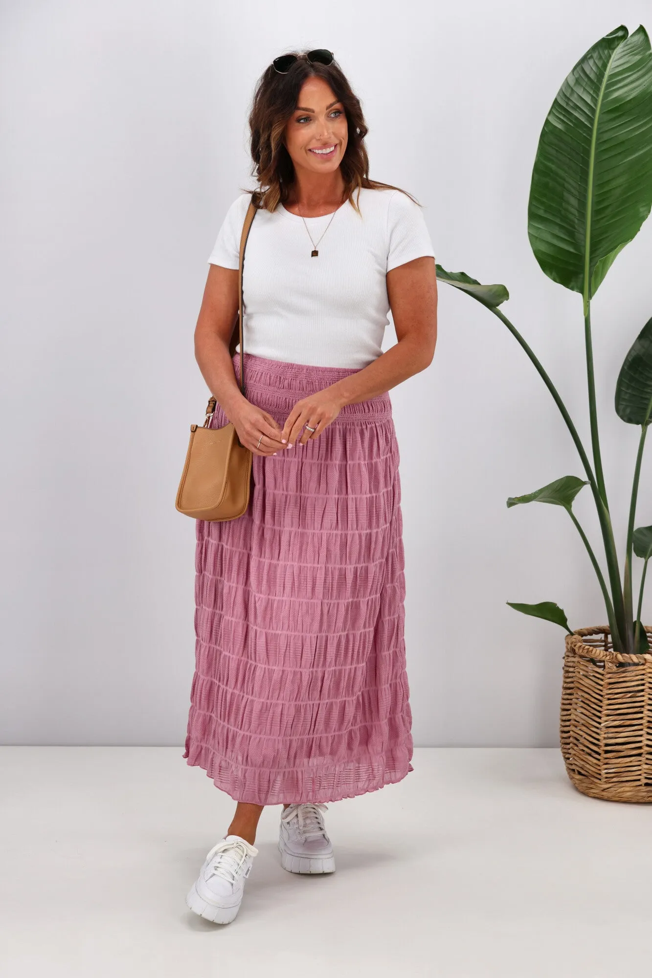 Shine On Label Kalani Textured Frill Hem Skirt Pink