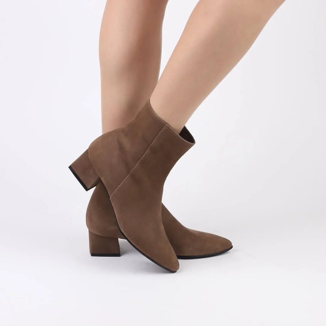 *UK size 2 - EZRA - khaki brown, 4cm heels