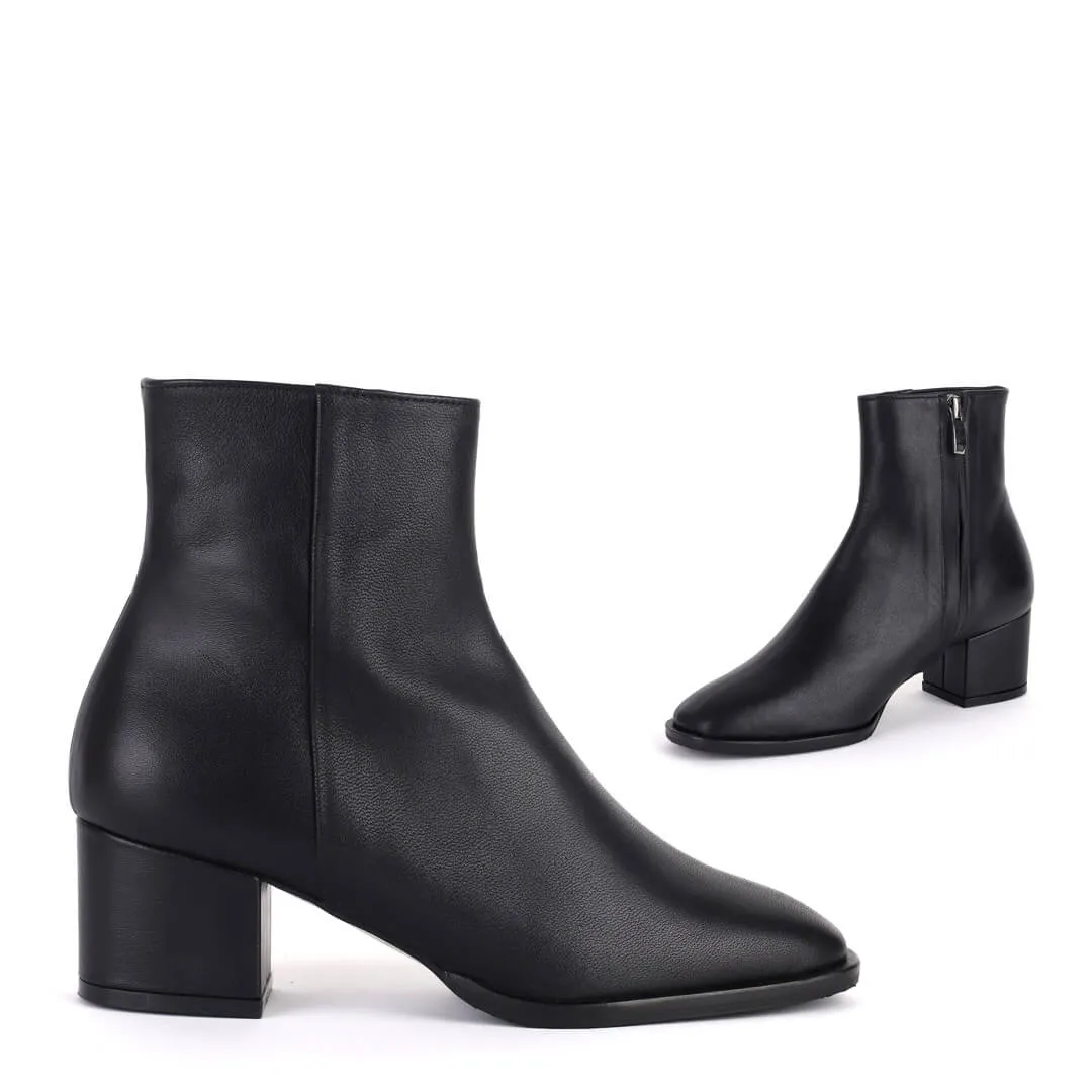 *UK size 2.5 - MOSTO - black , 5cm heels