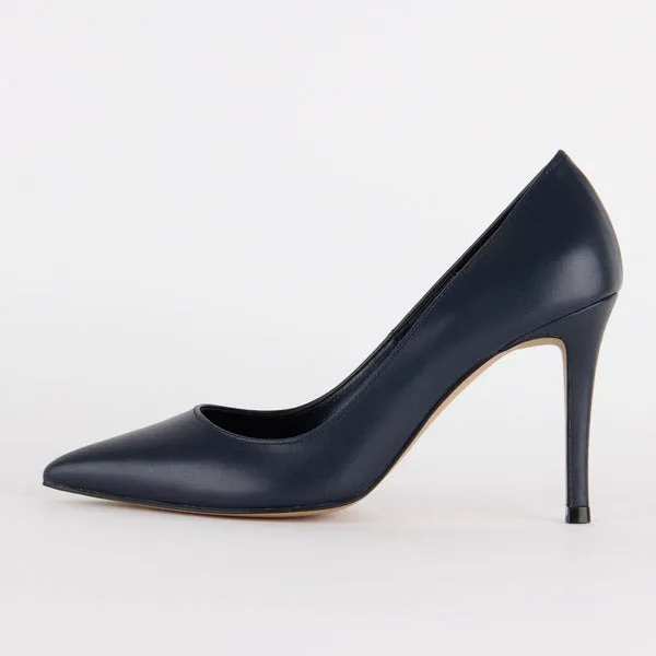 *UK size 3 - ROSE AVENUE - AW17 Court - navy , 6cm heels