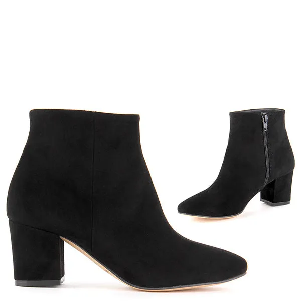ZEE - black suede